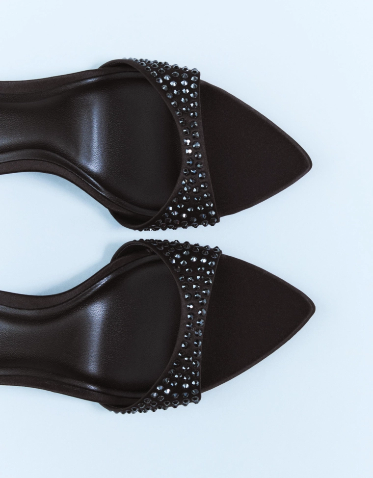 Босоножки на каблуке с блестками