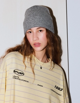 Футболка оверсайз с длинными рукавами и принтом- Заказать в России