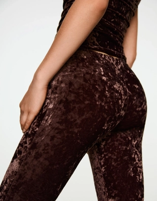 Расклешенные брюки из бархата- Заказать в России