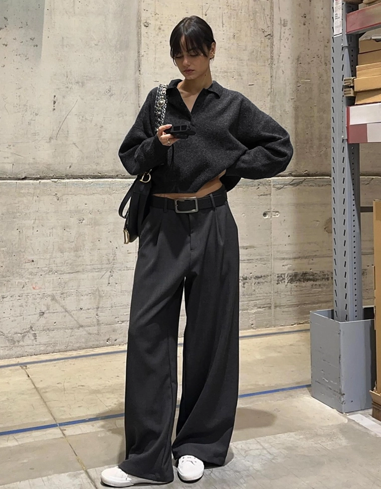 Свободный свитер с воротником поло