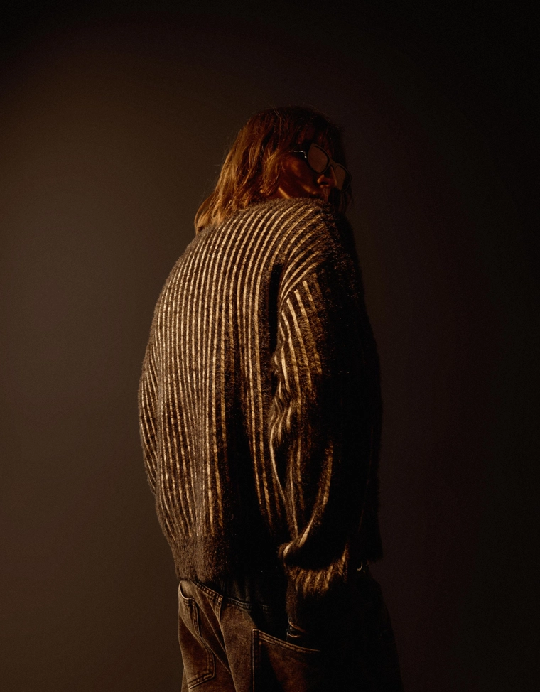 Свитер из искусственного меха с принтом