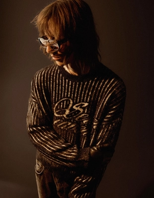 Свитер из искусственного меха с принтом- Заказать в России