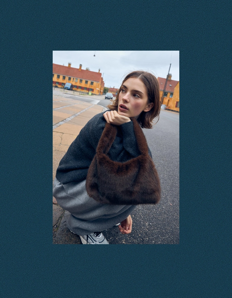 Сумка на плечо из искусственного меха