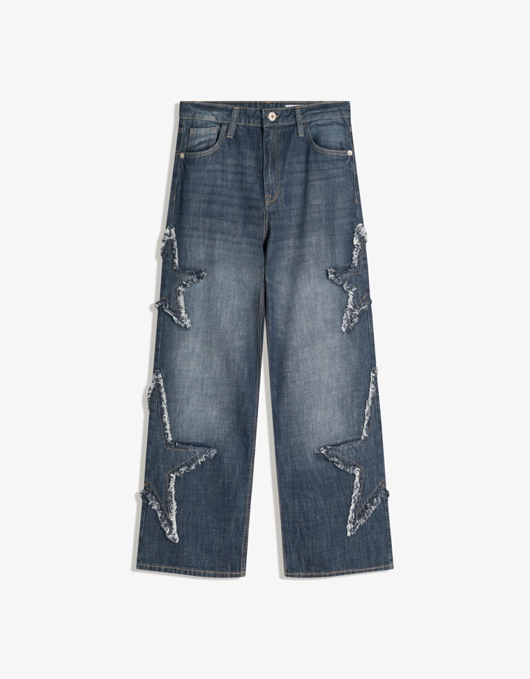 Джинсы свободного кроя с вышивкой в виде звезд