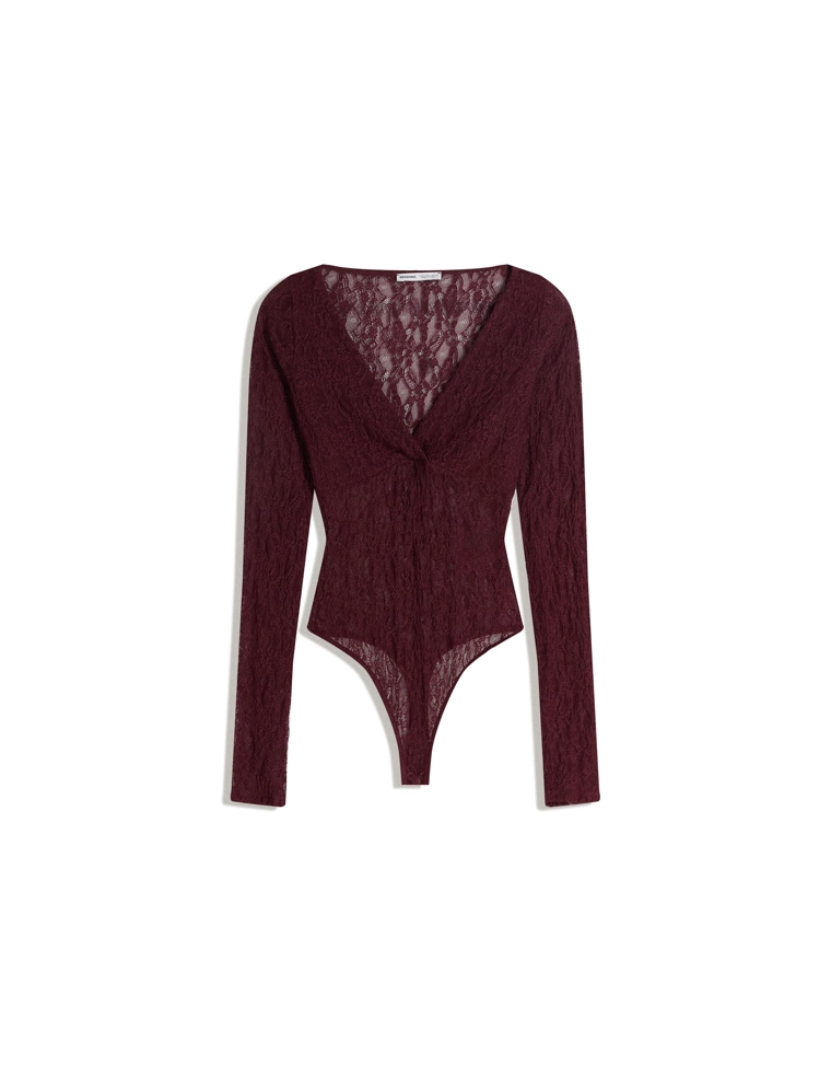 Боди с кружевом и длинными рукавами