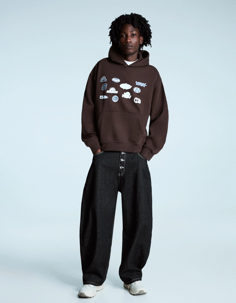 Худи с капюшоном и принтом