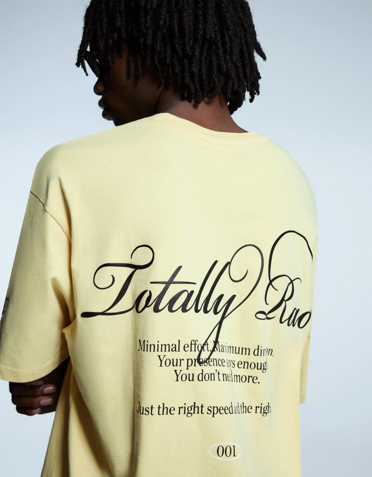 Футболка с короткими рукавами и принтом