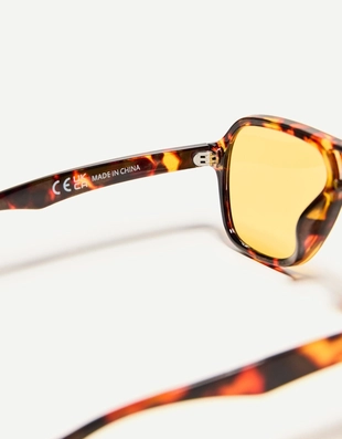 Солнцезащитные очки в стиле ретро- Заказать в России