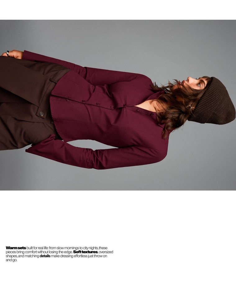 Рубашка облегающего кроя с расклешенными рукавами