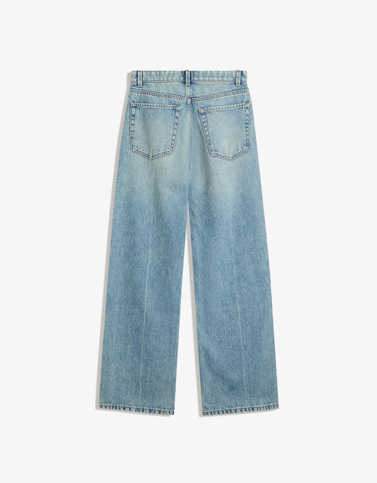 Джинсы прямого кроя с широкими штанинами