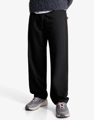 Брюки-джоггеры прямого кроя- Заказать в России