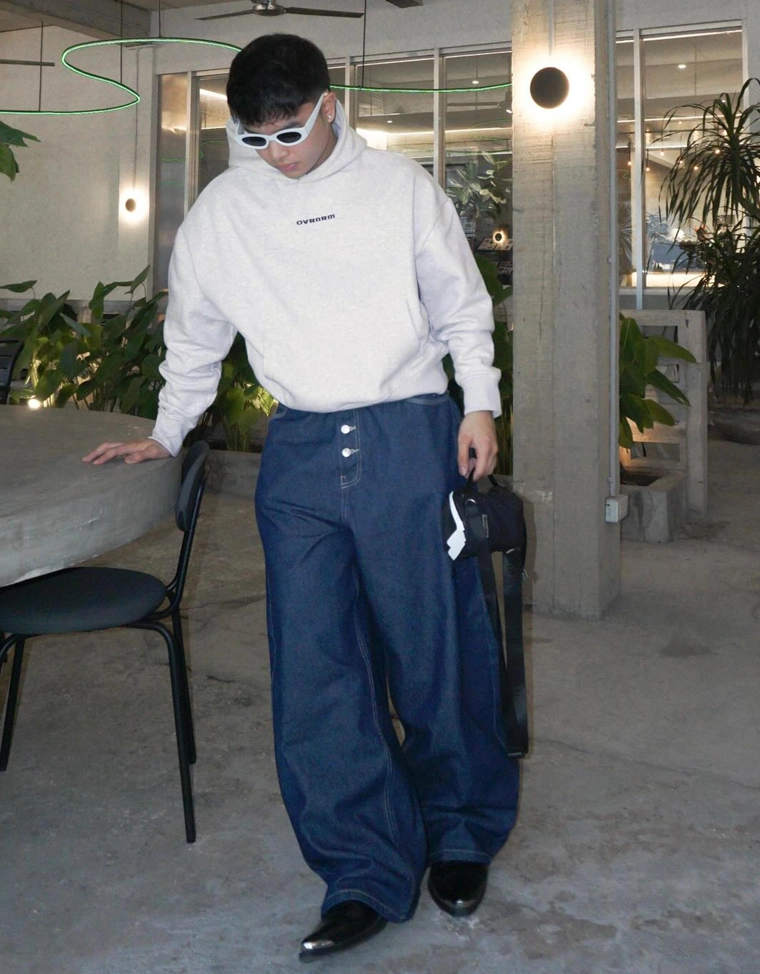 Худи геометрического кроя с принтом