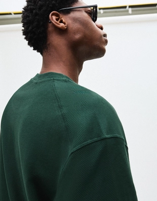 Футболка из мягкой ткани с короткими рукавами- Заказать в России