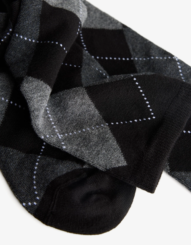 Носки в ромб