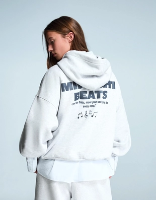 Худи оверсайз с капюшоном и принтом- Заказать в России