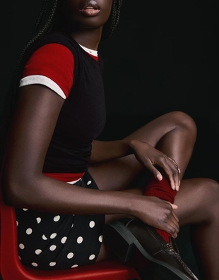 Футболка с короткими рукавами и круглым вырезом- Заказать в России