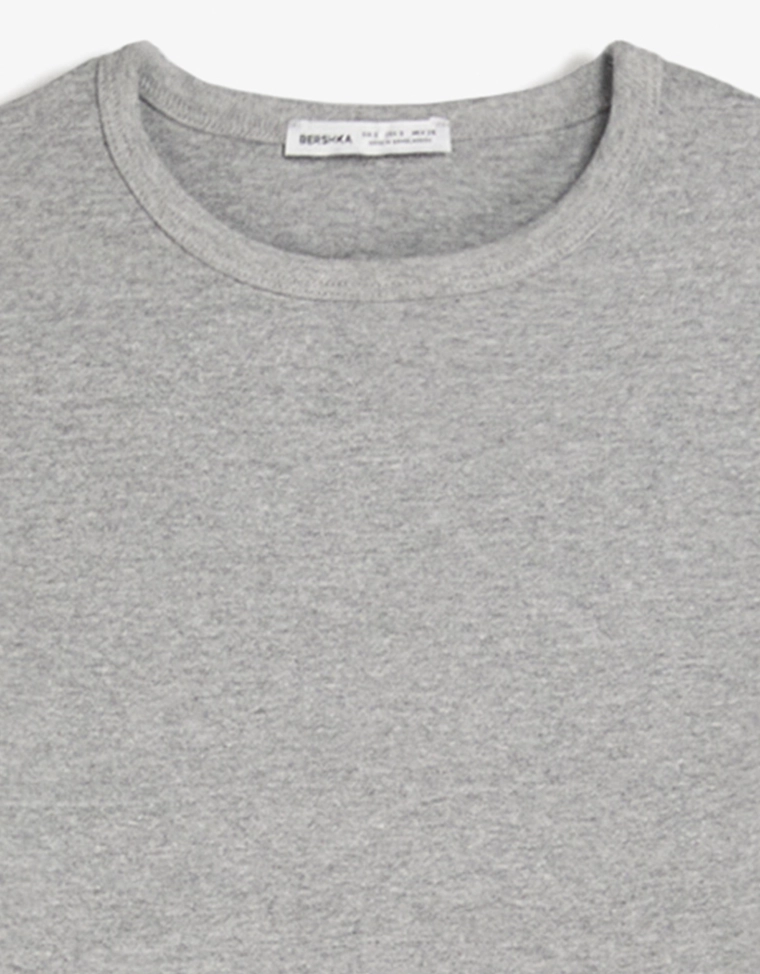 Топ с длинными рукавами