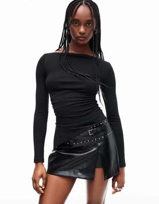 Футболка асимметричного кроя с длинным рукавом- Заказать в России