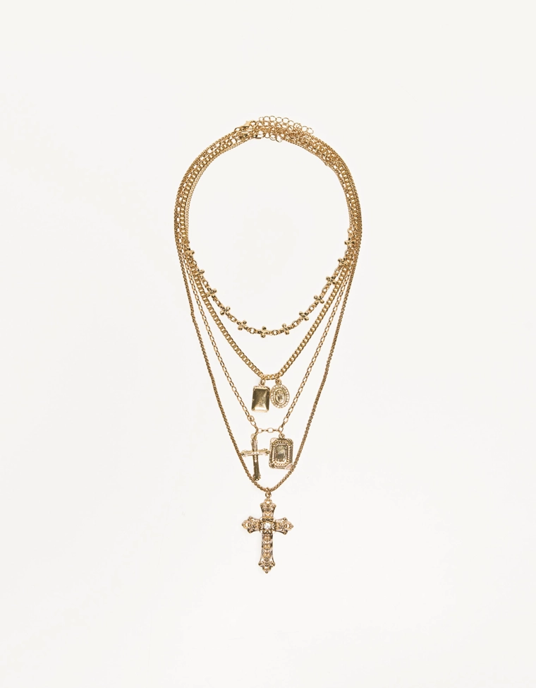 Набор из четырех ожерелий с подвесками