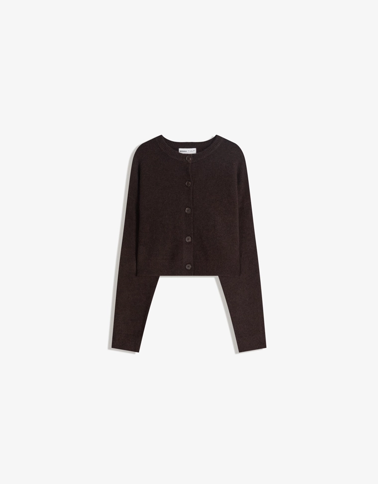 Кардиган на пуговицах из мягкой ткани