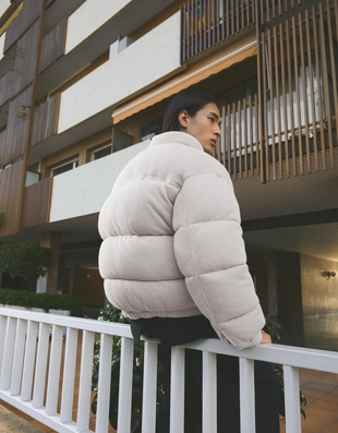 Пуховик крупной вязки- Заказать в России