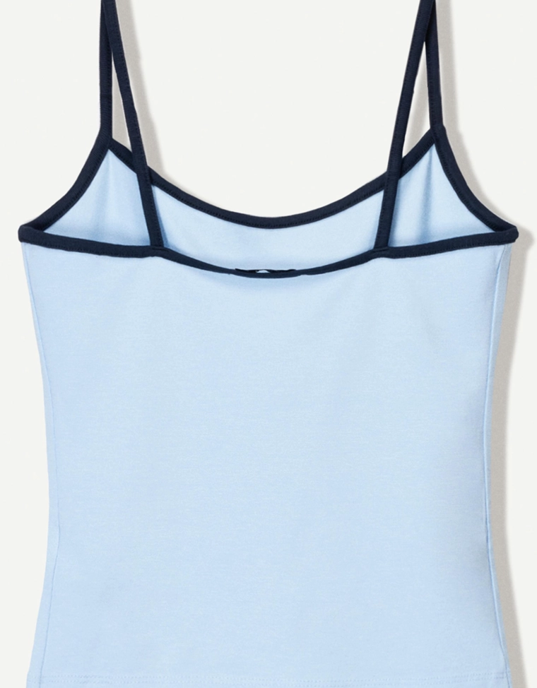 Топ на бретелях