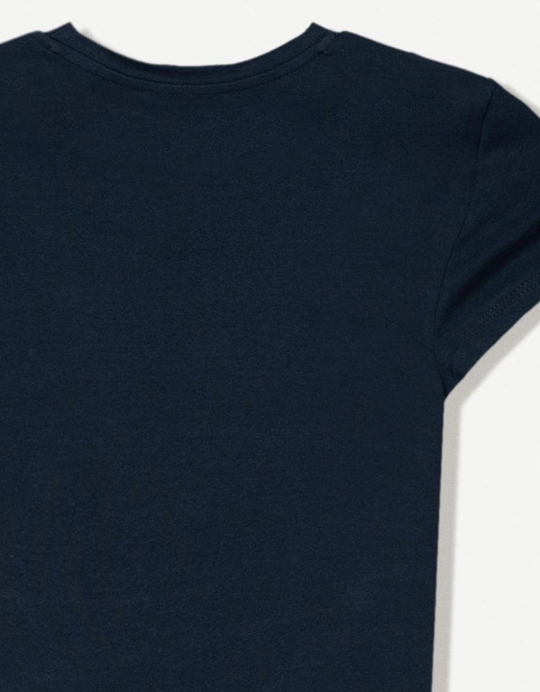 Футболка с круглым вырезом