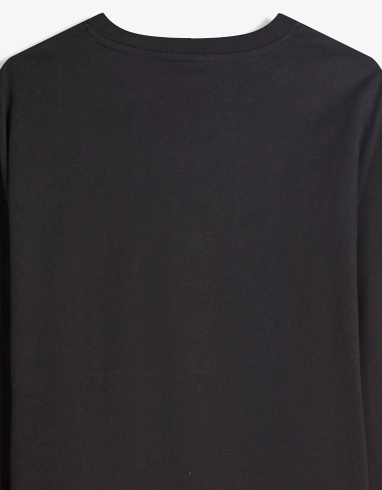 Лонгслив свободного кроя