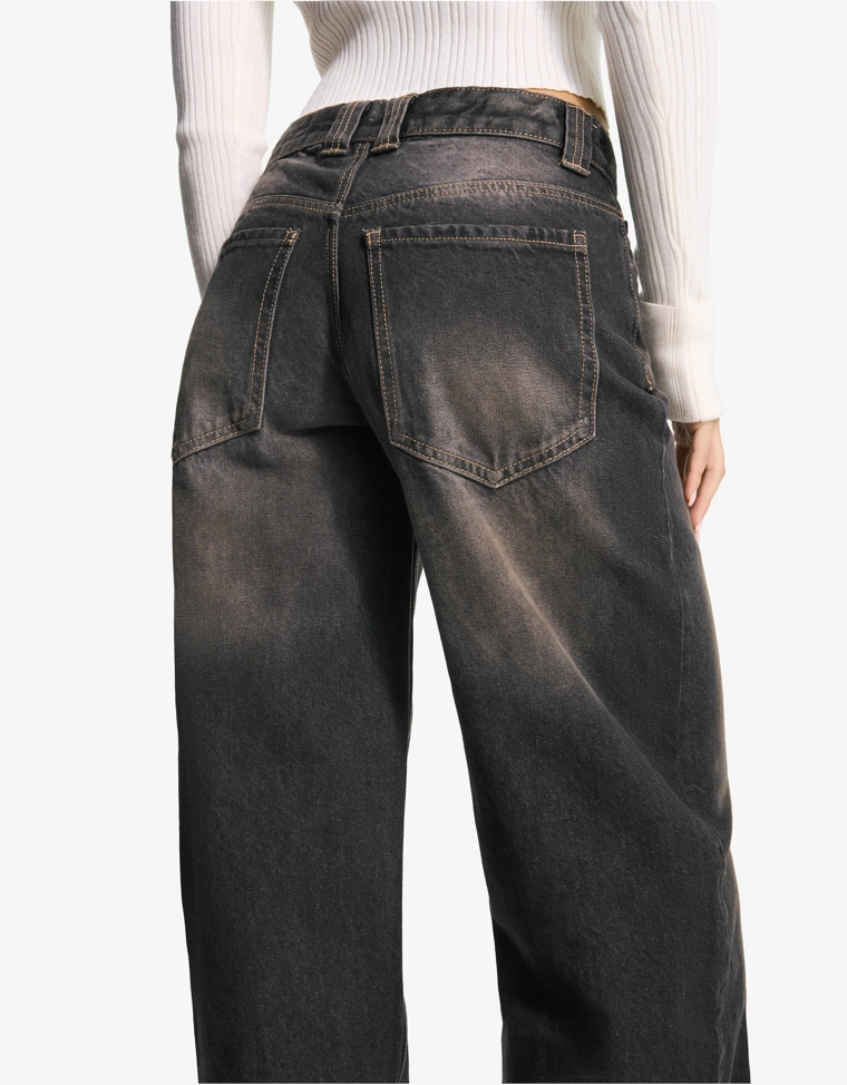 Джинсы-бананы