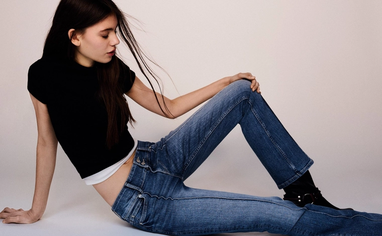 Джинсы bootcut с низкой посадкой