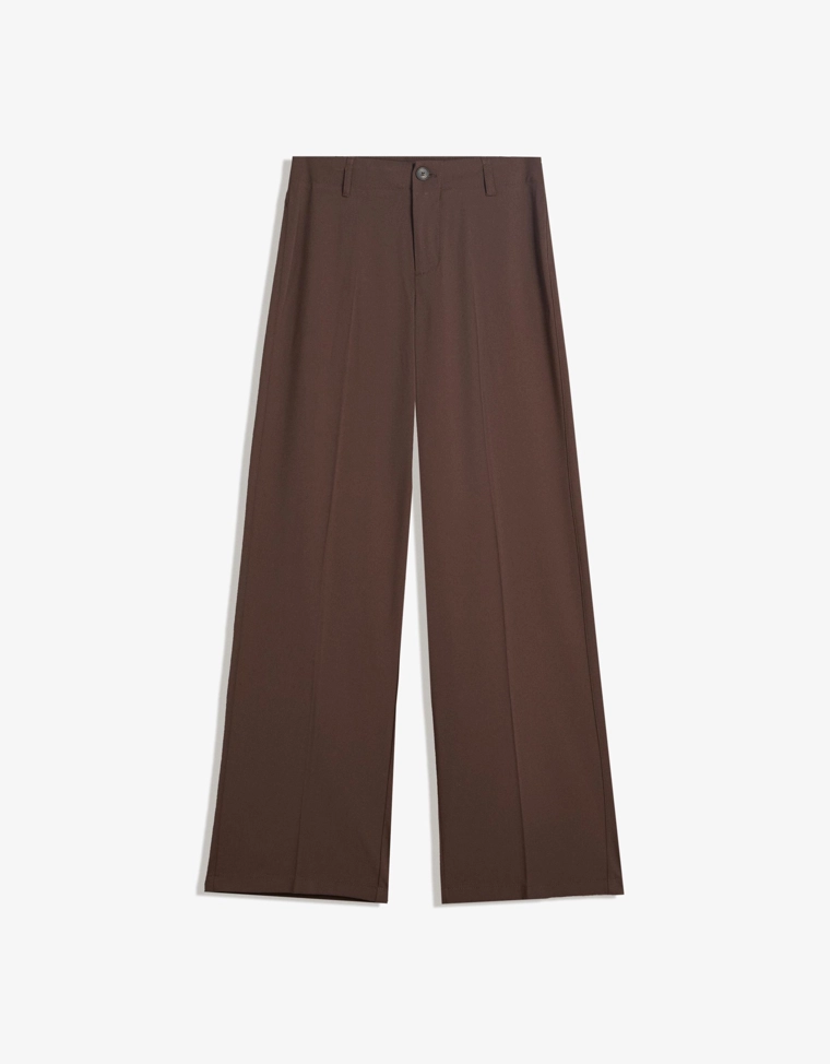 Брюки с широкими штанинами