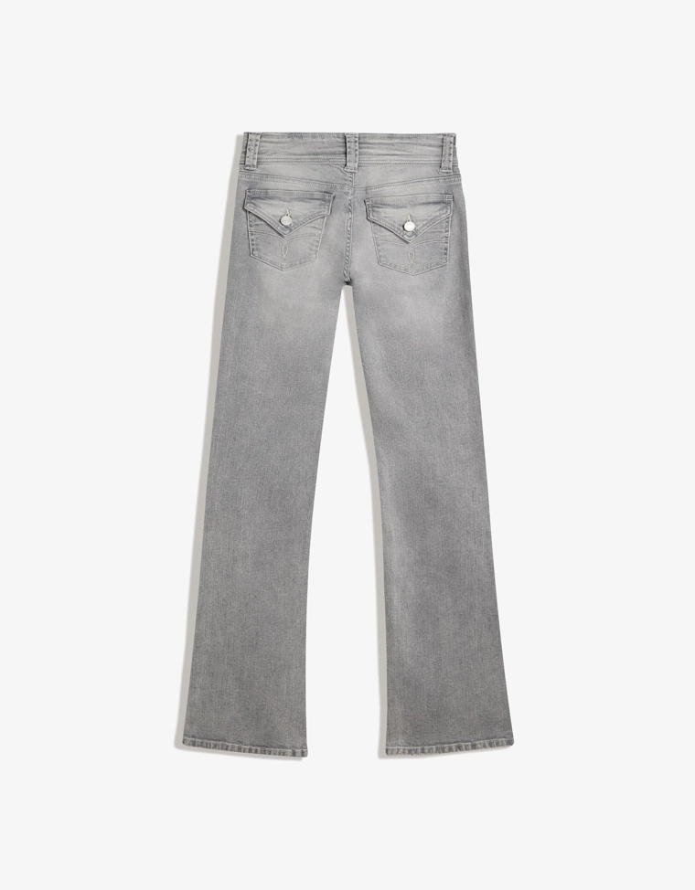 Джинсы bootcut с клапанами