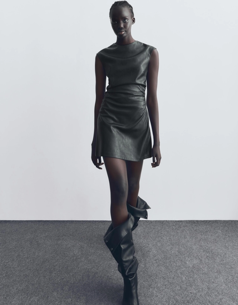 Мини-платье из искусственной кожи