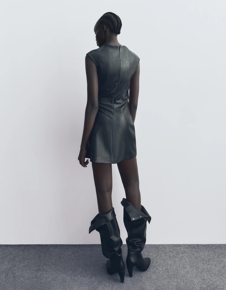 Мини-платье из искусственной кожи