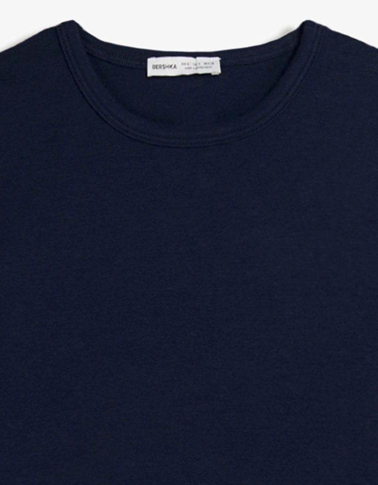 Топ с длинными рукавами