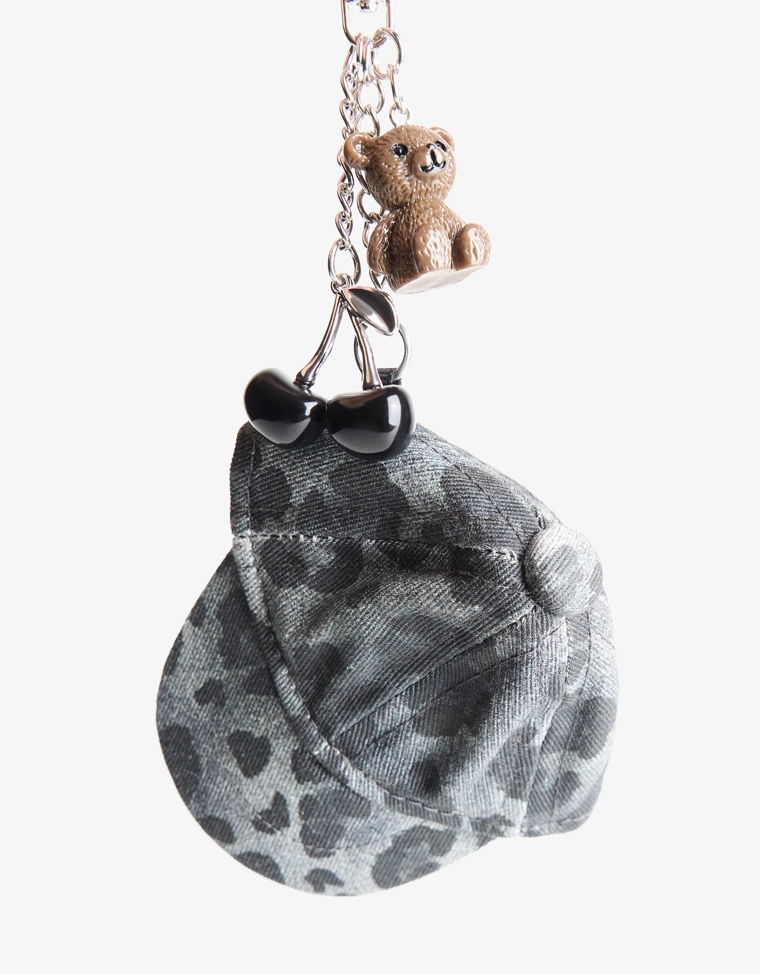 Брелок «Кепка»