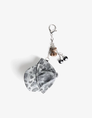 Брелок «кепка»- Заказать в России