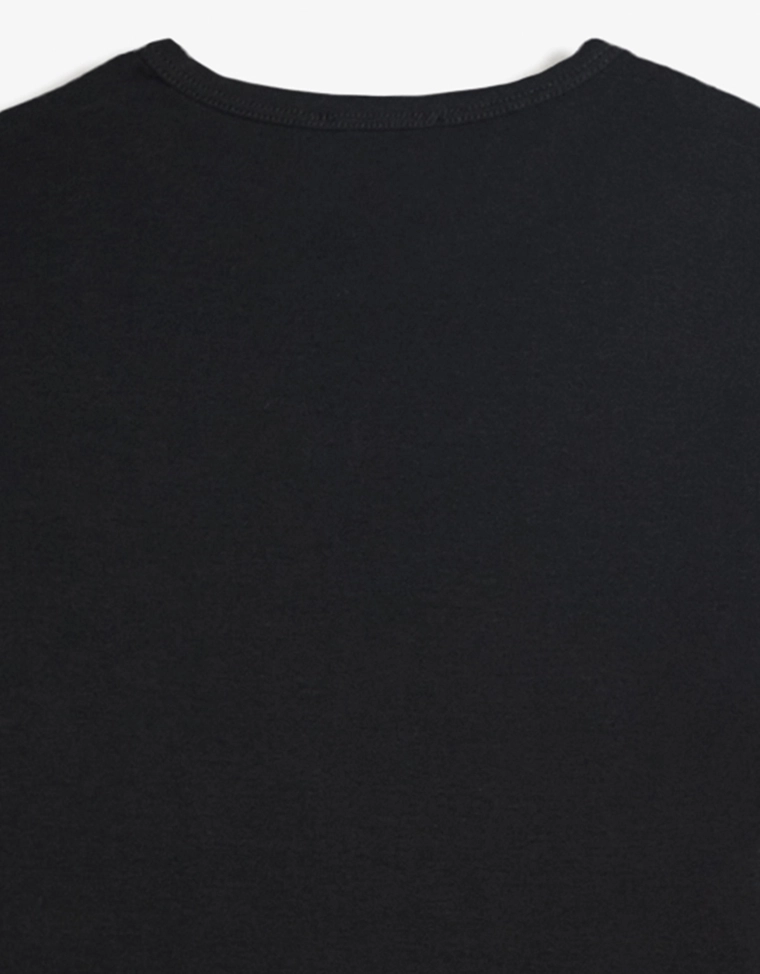 Топ с длинными рукавами