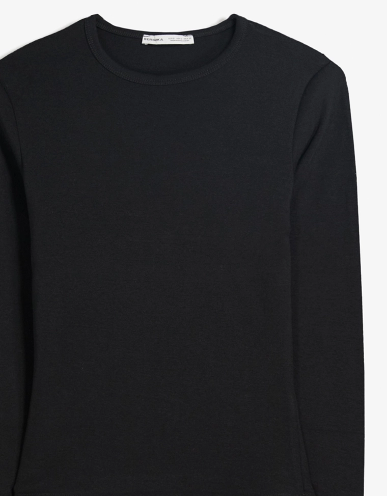 Топ с длинными рукавами