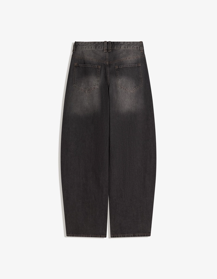 Джинсы barrel свободного кроя