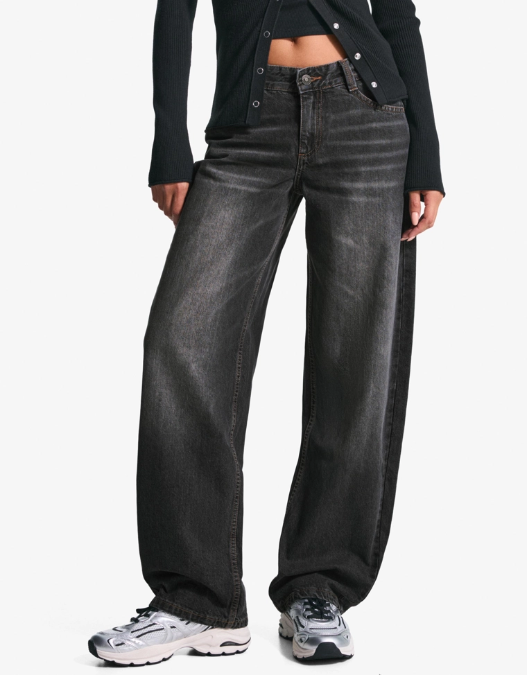 Джинсы barrel свободного кроя