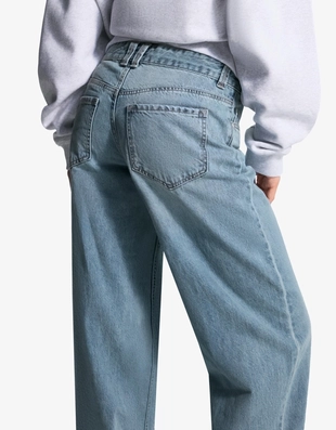 Джинсы BARREL свободного кроя- Заказать в России