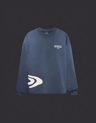 Лонгслив с принтом OUT OF CORE- Заказать в России