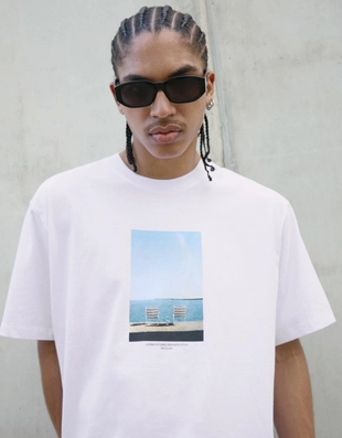 Футболка с короткими рукавами и принтом- Заказать в России