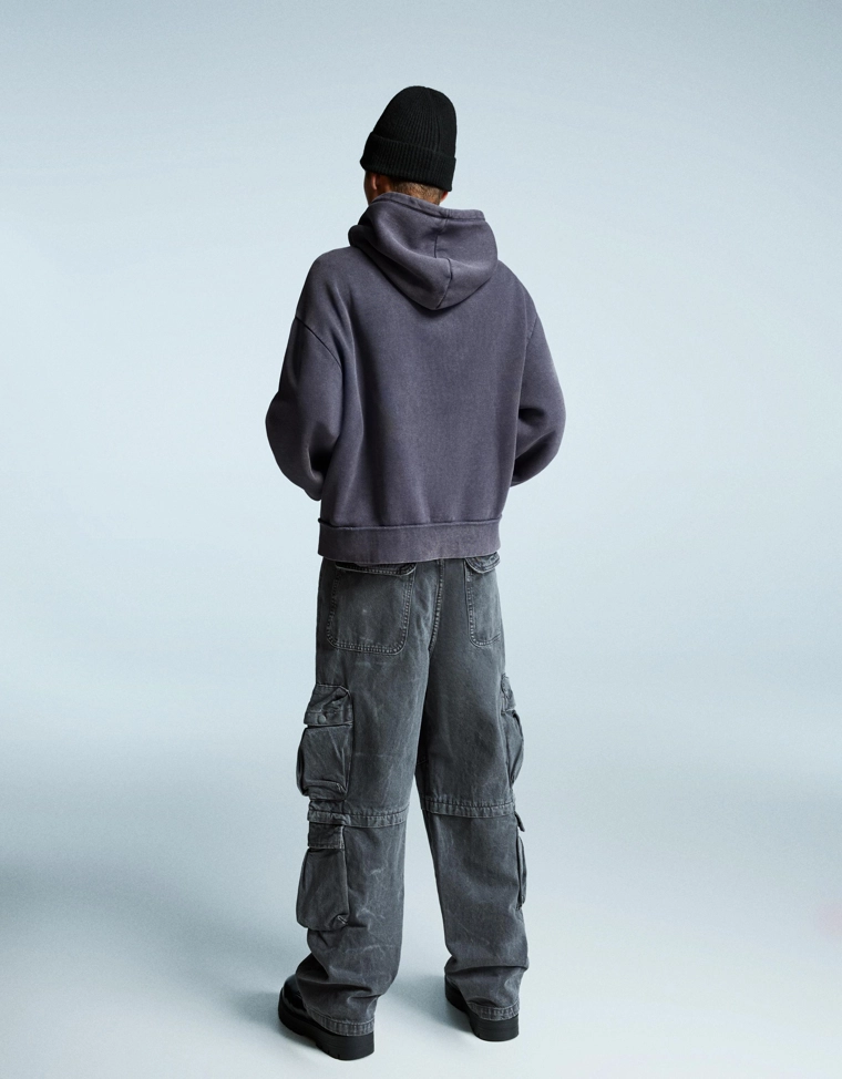 Укороченная толстовка на молнии геометрического кроя