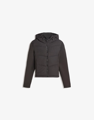 Комбинированная стеганая куртка из плотной синтетической ткани- Заказать в России