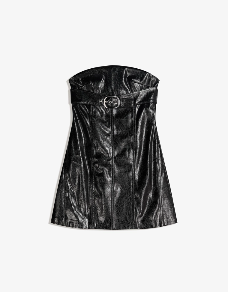 Мини-платье из искусственной кожи с пряжкой