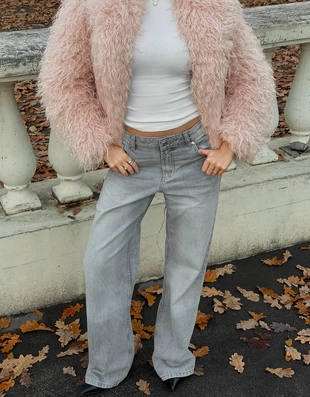 Джинсы свободного кроя- Заказать в России