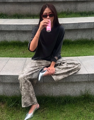 Лонгслив с принтом- Заказать в России