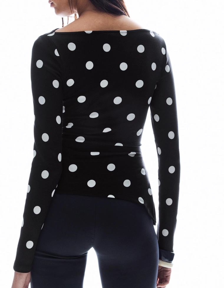 Футболка асимметричного кроя с длинным рукавом